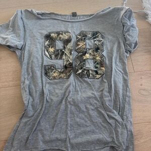 SHEIN Gray Short Sleeve Tee with Camouflage '98' Applique